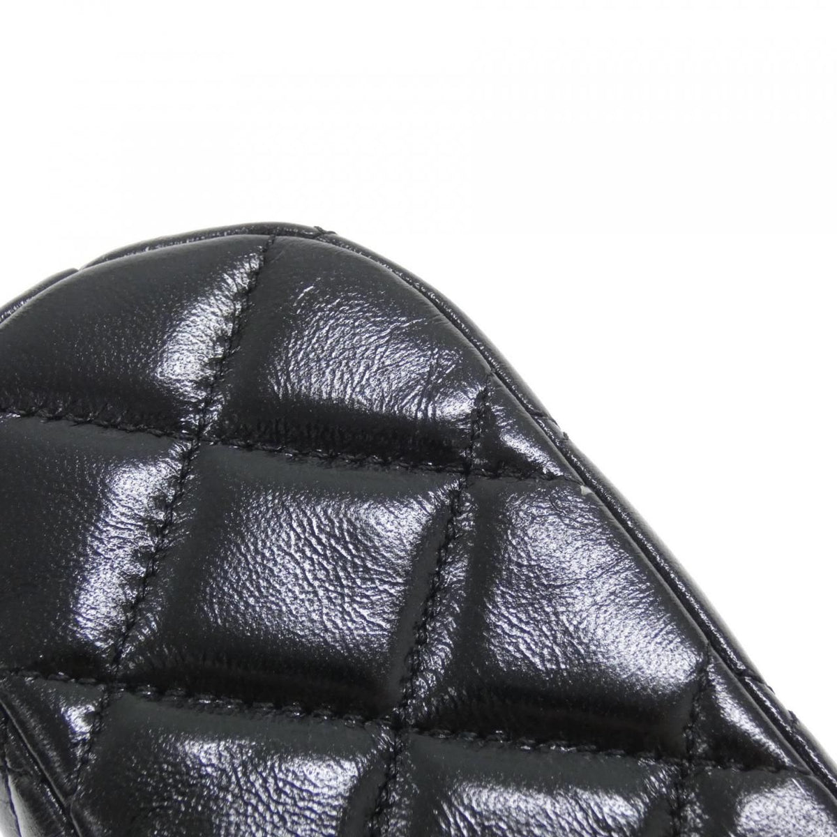 Chanel Bag Handbag Black — view 3