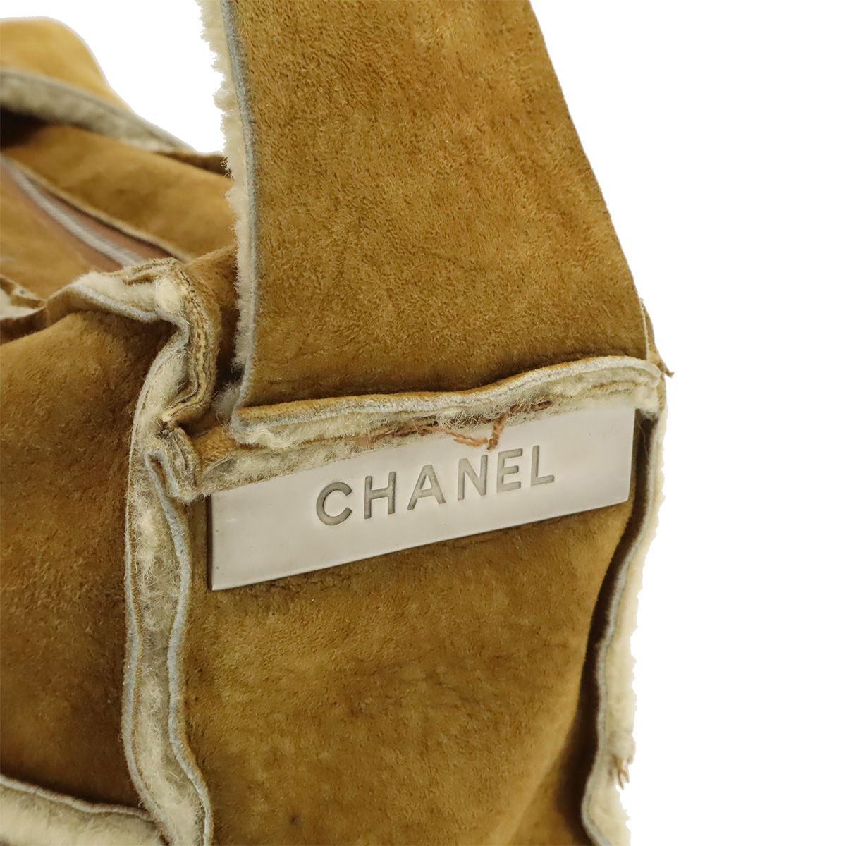 Chanel CC Logo Shoulder Bag Crossbody Shearling Brown Silver — view 4
