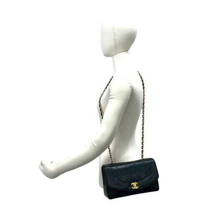 Chanel Card Quilted Diana Flap Coco Lambskin Chain Shoulder Bag Black — view 2