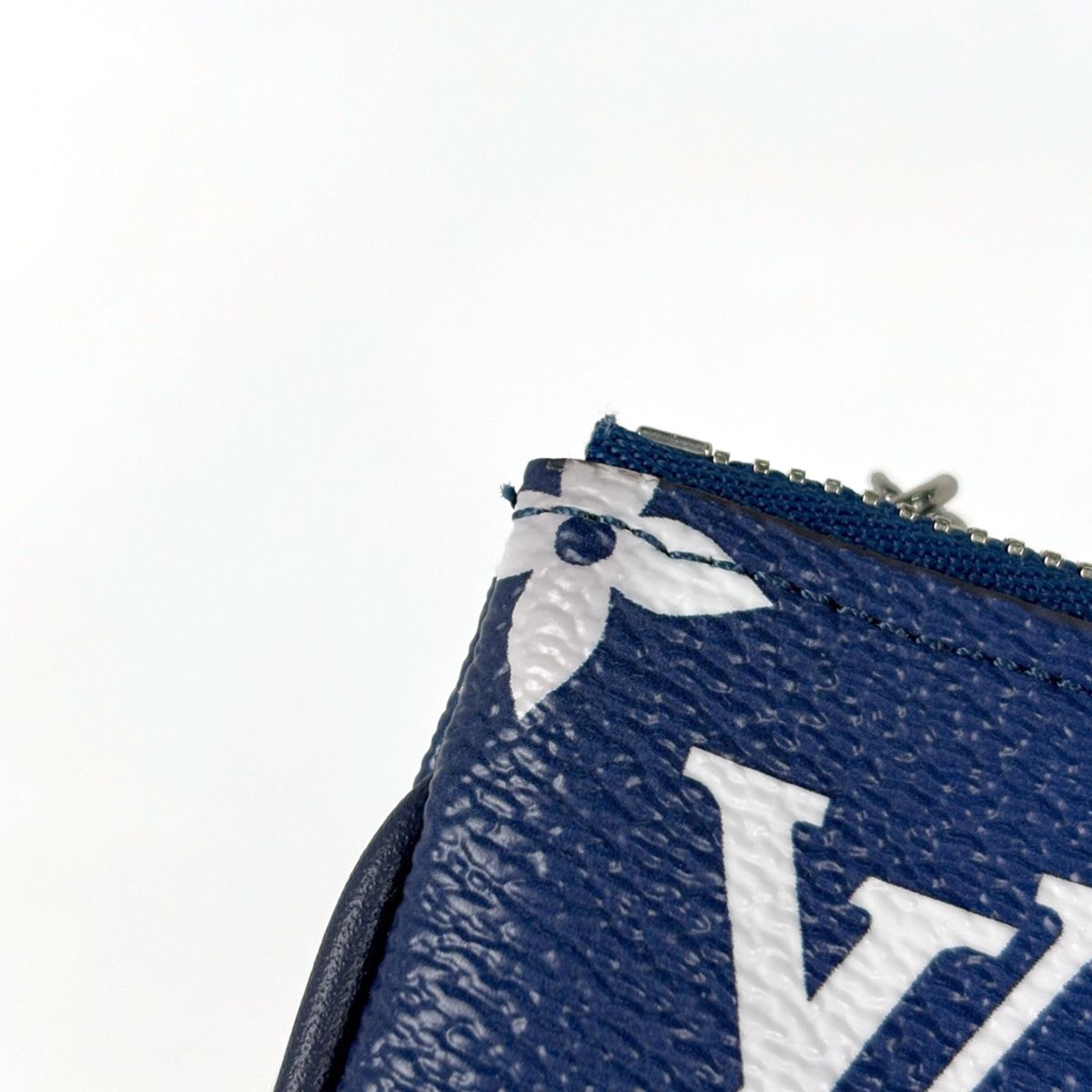Louis Vuitton Pochette Double Zip LV Escale 2-Way Clutch Shoulder Bag Monogram — view 5