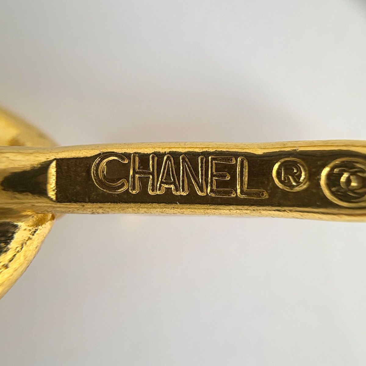 Chanel CC Logo Chain Belt Gold Plated — view 6