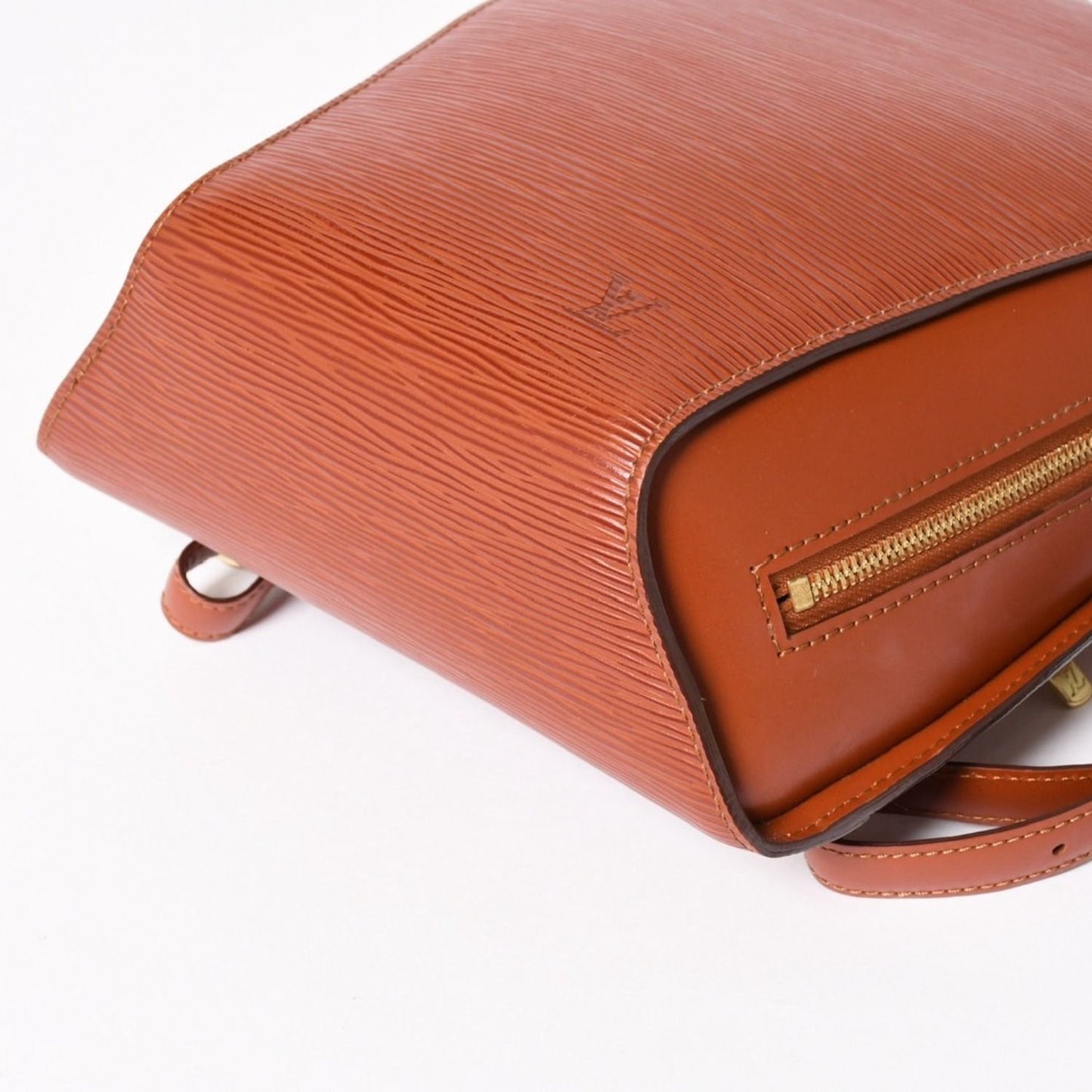 Louis Vuitton Epi Mabillon Kenya Brown Backpack Gold — view 3