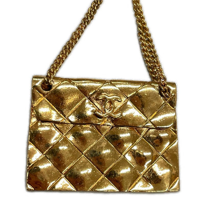 Chanel CC Logo Quilted Coin & Bag Motif Earrings 31 Rue Cambon Gold — view 5