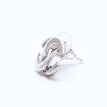 Chanel CC Logo Earrings 01 Metal Silver — view 2