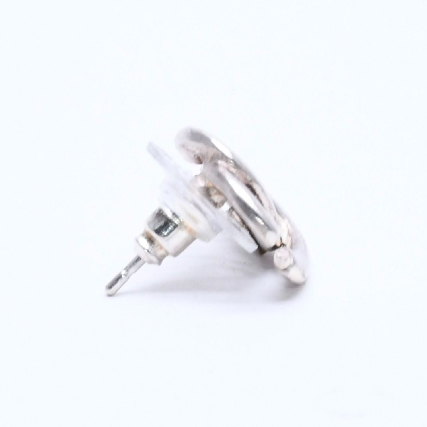 Chanel CC Logo Earrings 01 Metal Silver — view 5