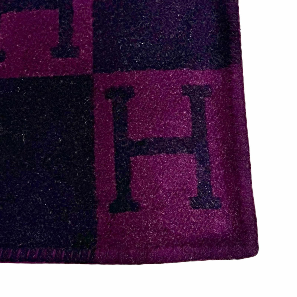 Hermes Vintage Avalon Logo Cashmere Blend Large Purple Blanket — view 3