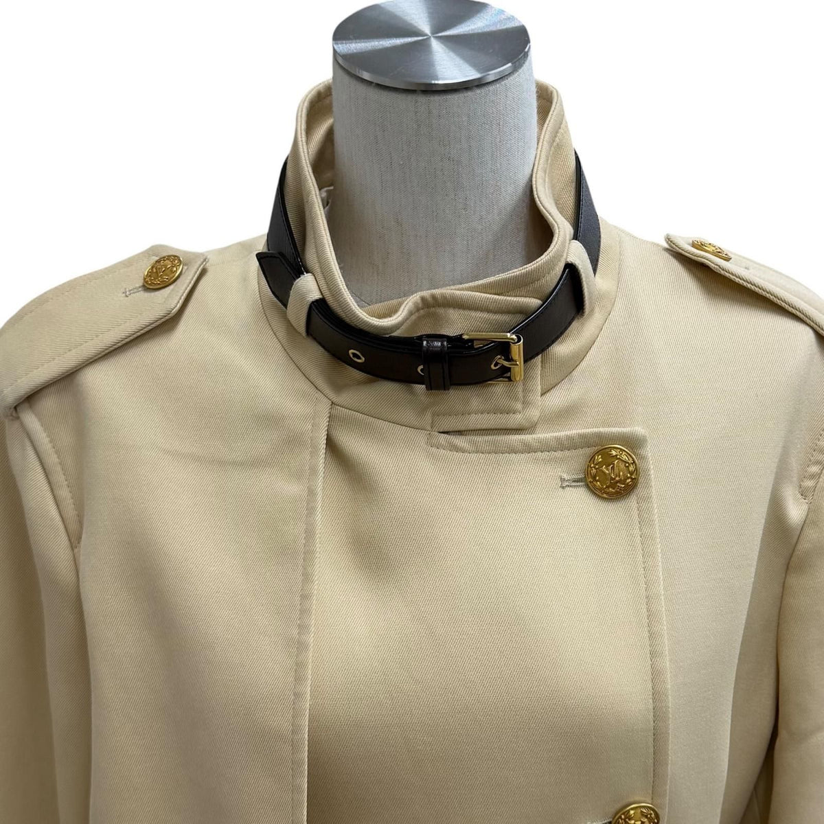 Louis Vuitton Wool Blend LV Logo Gold Button Belt Color Trench Coat Beige 38 — view 4
