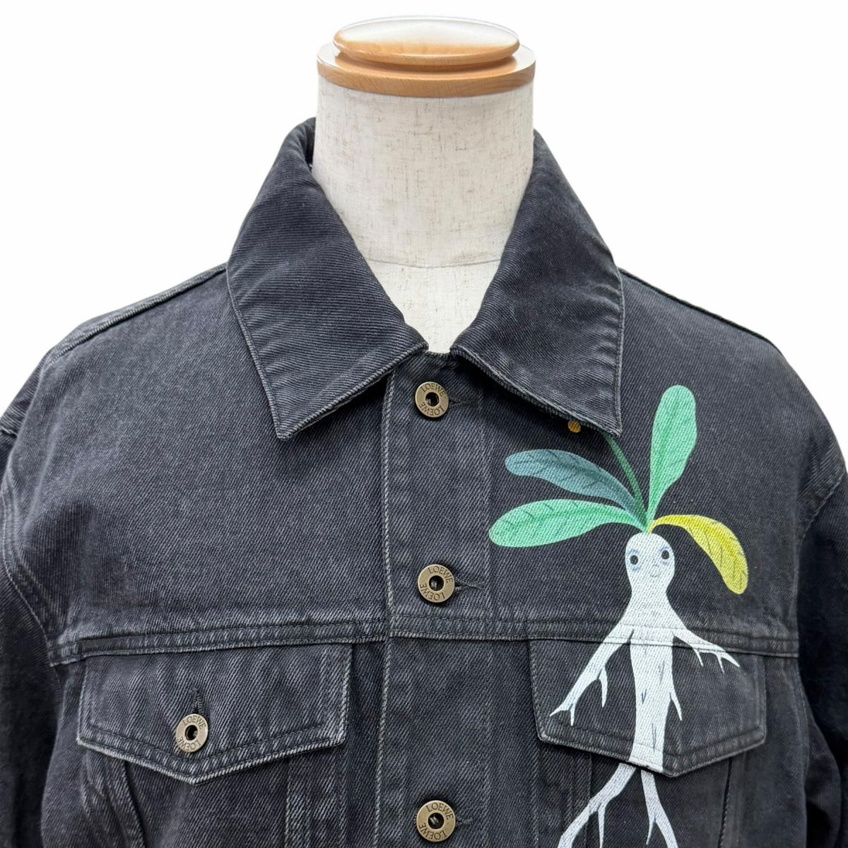 Loewe Suna Fujita Collaboration Mandragora Loose Silhouette Denim Jacket Black — view 4