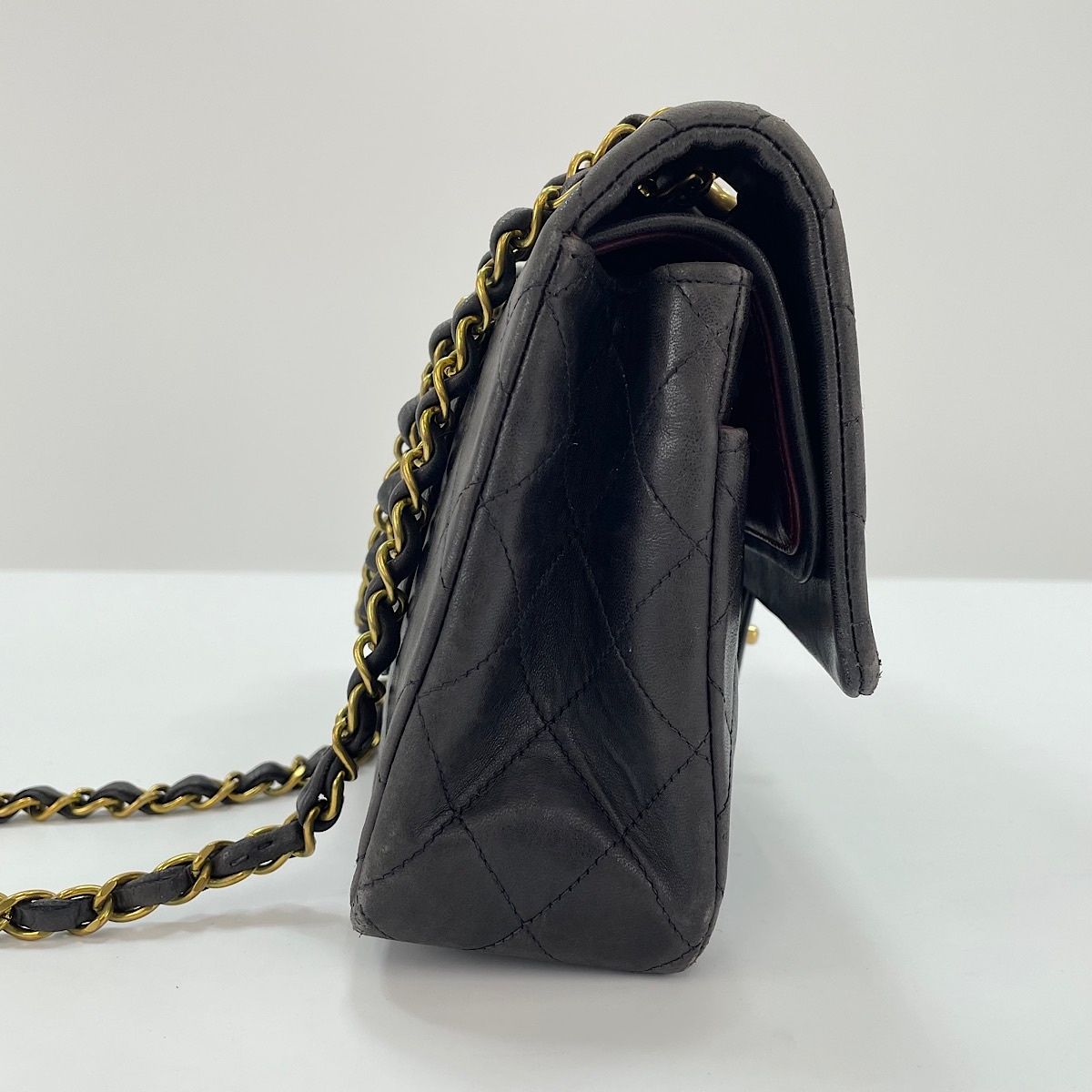 Chanel Shoulder Bag Quilted 25 — view 6