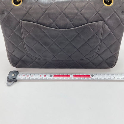 Chanel Shoulder Bag Quilted 25 — view 4