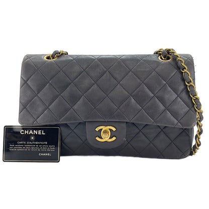 Chanel Shoulder Bag Quilted 25