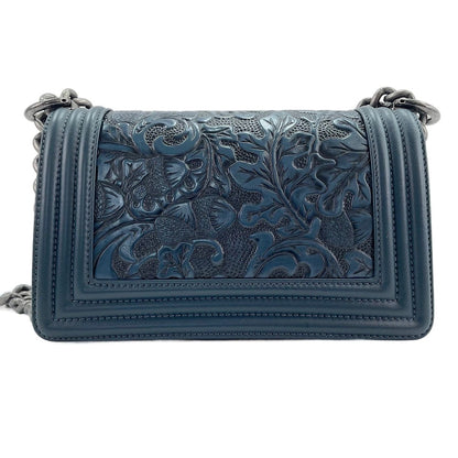 Chanel Shoulder Bag Boy Small — view 3