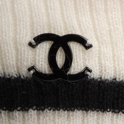 Chanel Vintage 05c Knit Sweater — view 7