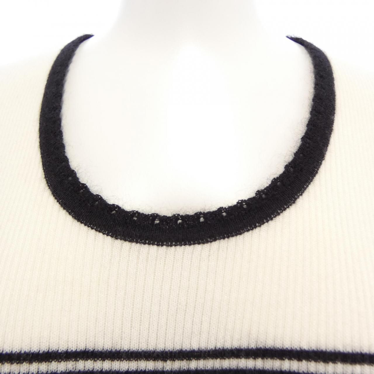 Chanel Vintage 05c Knit Sweater — view 5