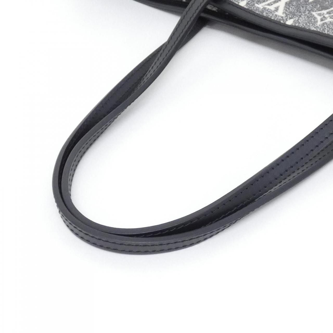 Louis Vuitton Monogram Jacquard Denim Neverfull MM — view 5