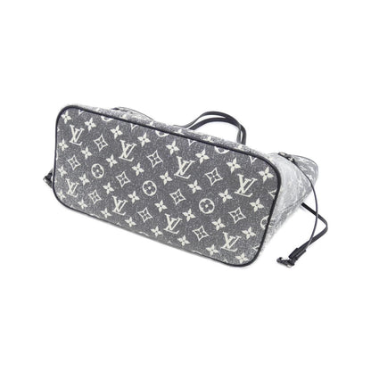 Louis Vuitton Monogram Jacquard Denim Neverfull MM — view 2