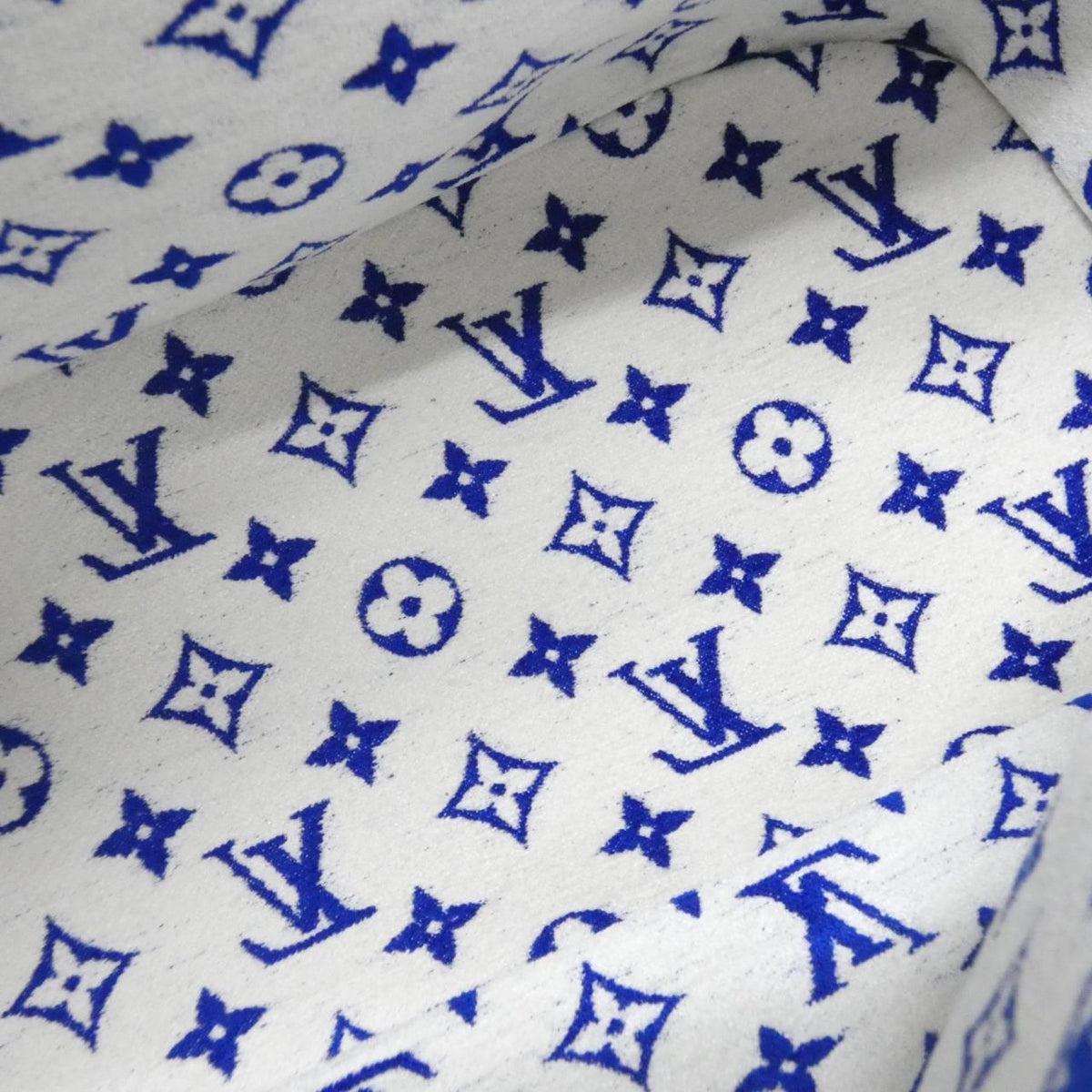 Louis Vuitton Monogram Jacquard Velvet Neverfull MM — view 5