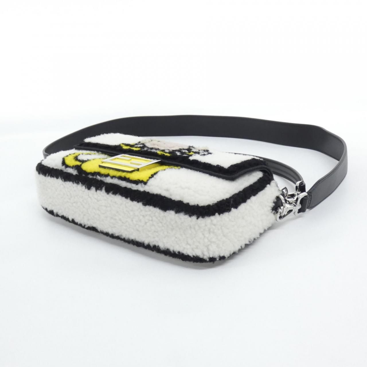 Fendi Baguette Awxm Handbag — view 3