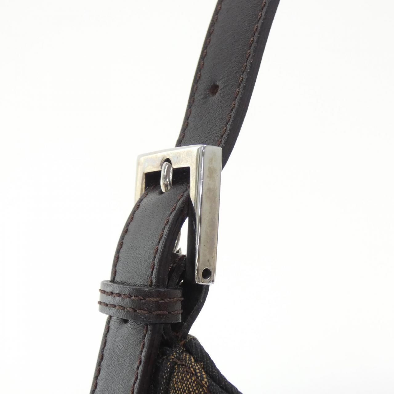 Fendi Vintage Shoulder Bag — view 6