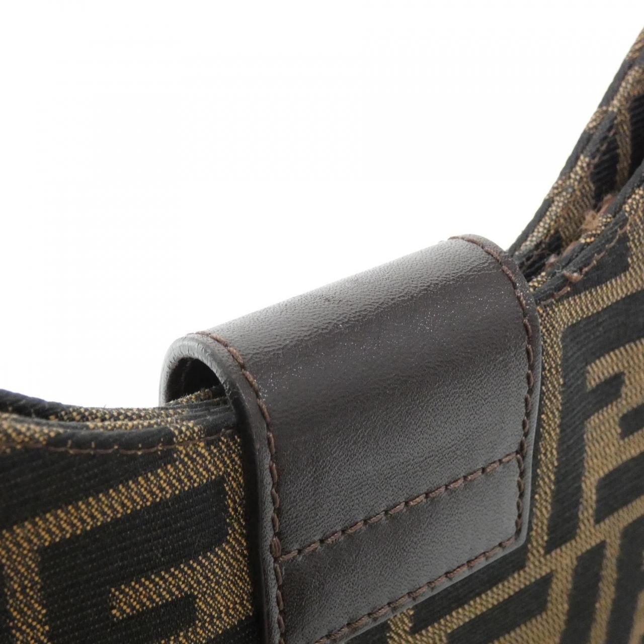 Fendi Vintage Shoulder Bag — view 5