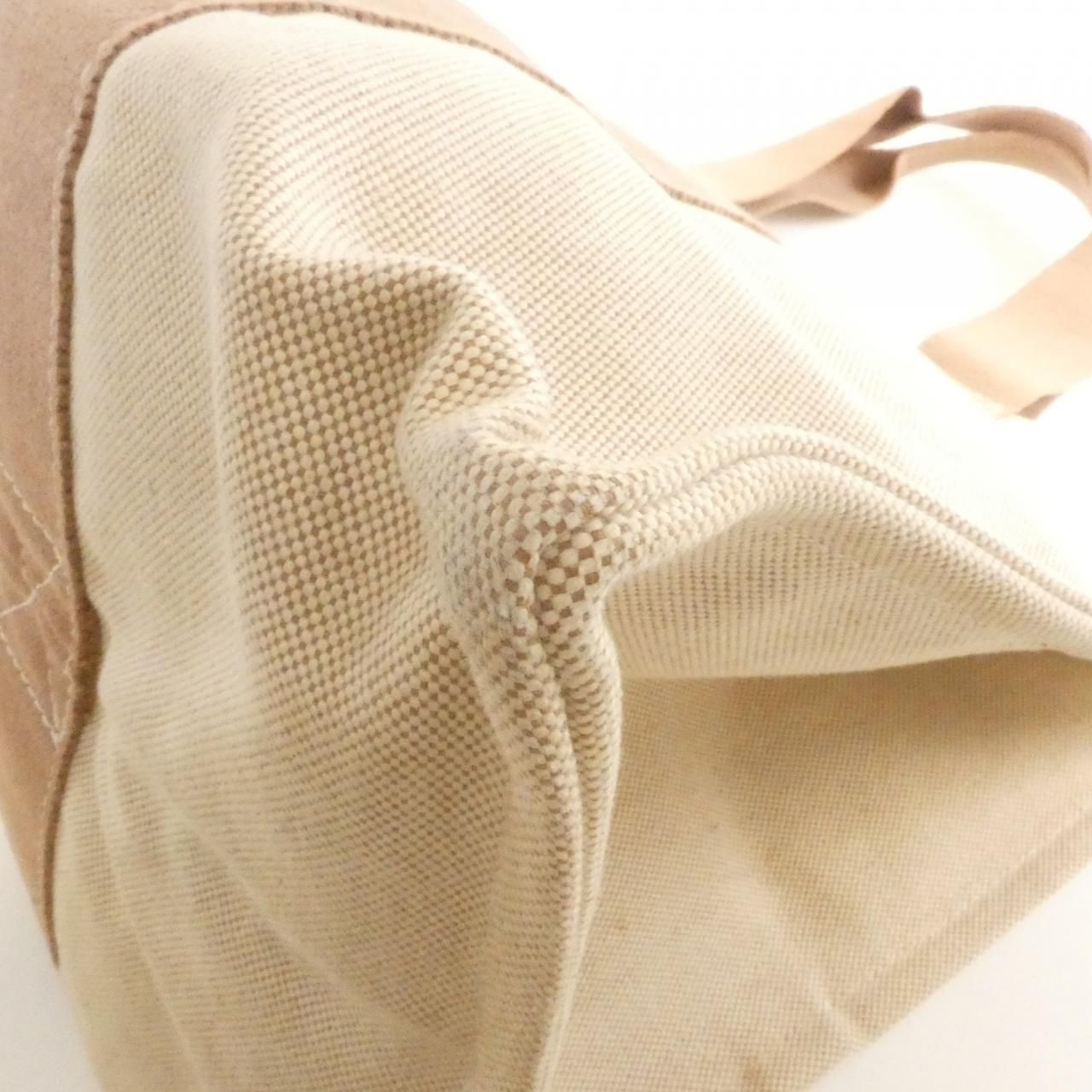 Hermes Bora Bora GM — view 2