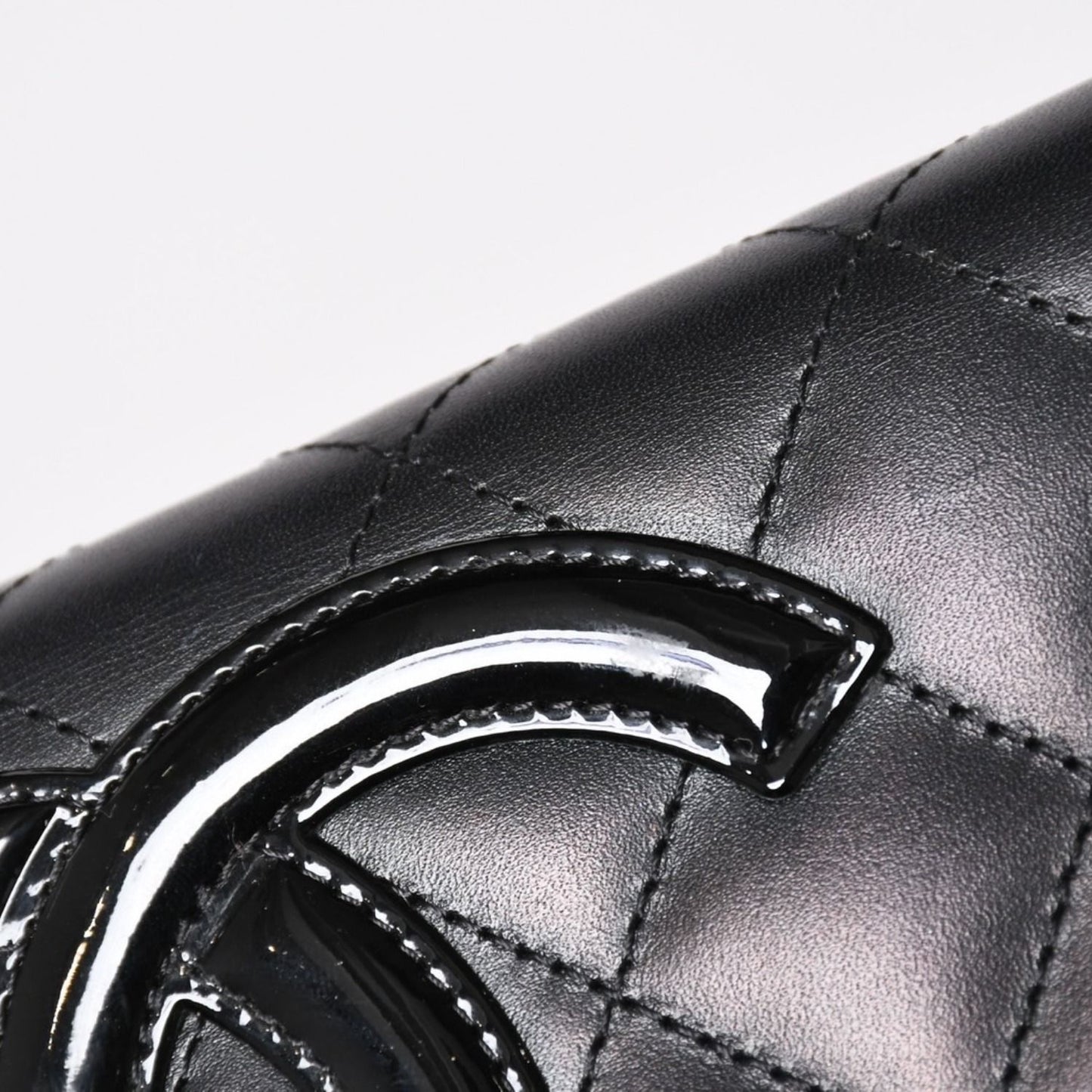 Chanel Cambon Line Chain Wallet Quilted Lambskin CC Logo Patent Black Pink — view 7