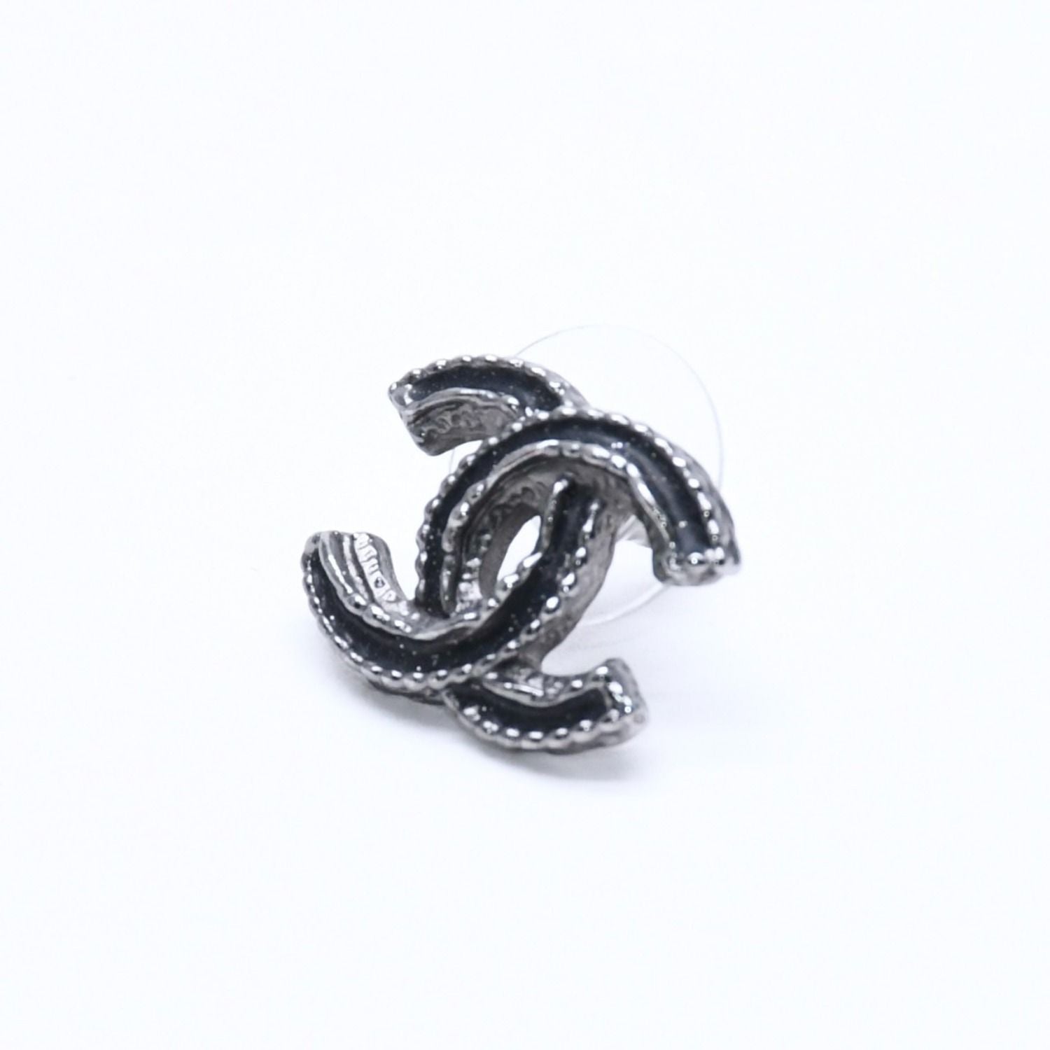 Chanel CC Logo Single Earrings 03 Metal Silver Black Clear — view 2