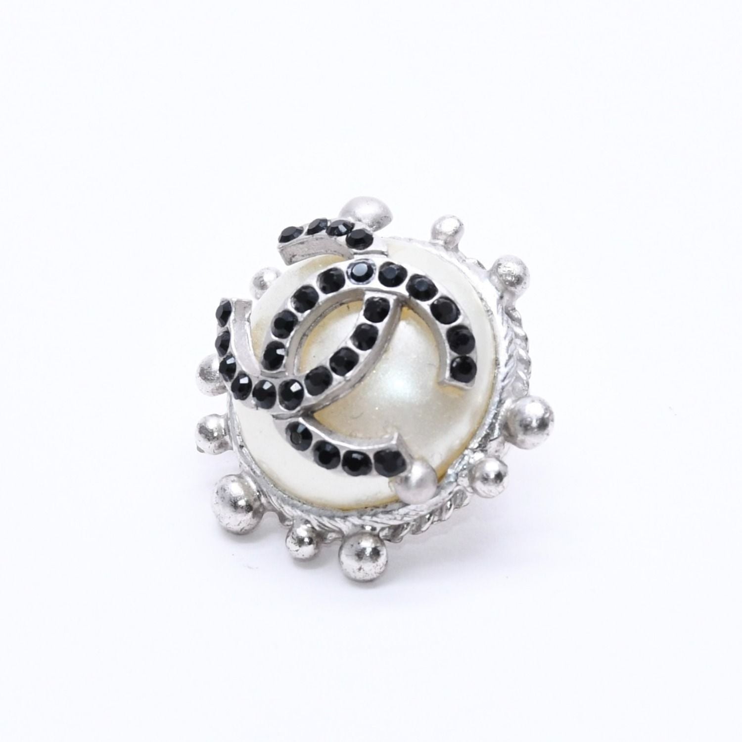 Chanel Earrings CC Logo Rhinestone Pearl 02 Silver — view 2
