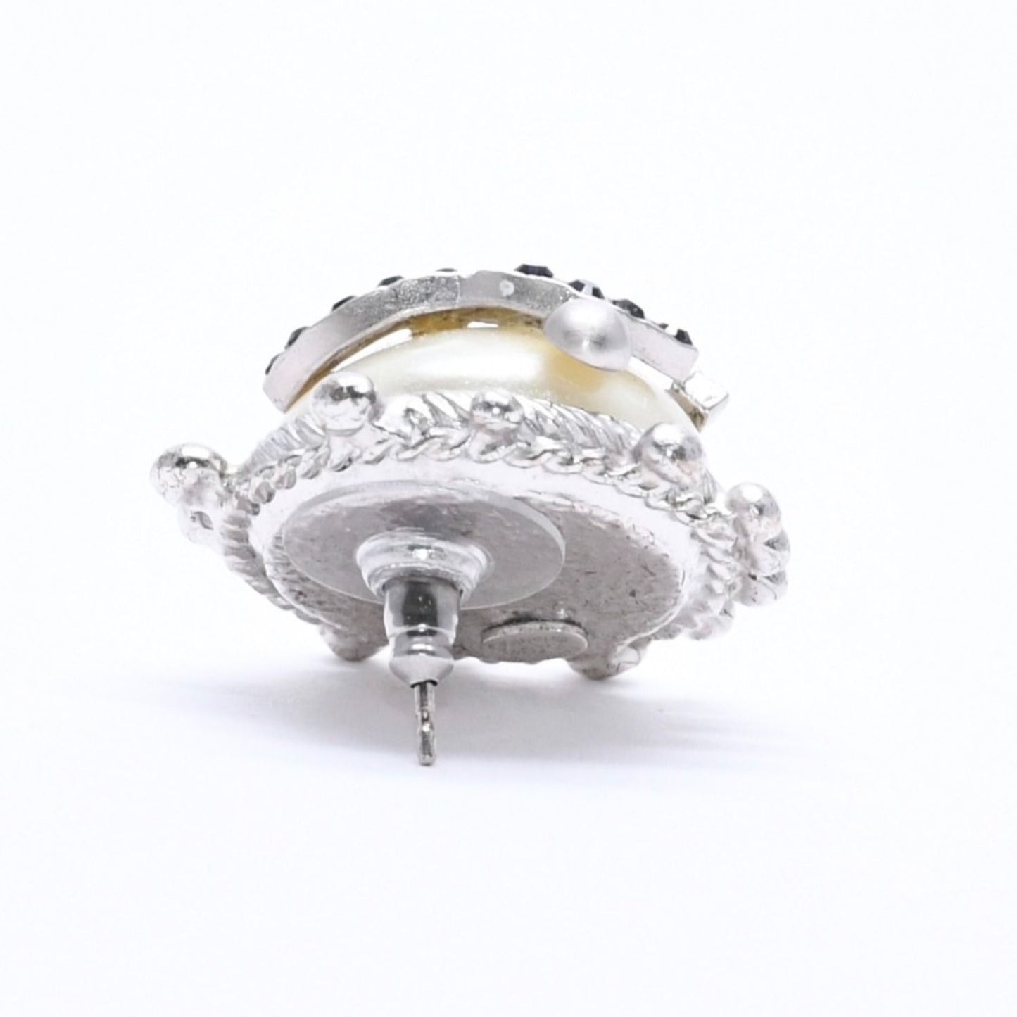 Chanel Earrings CC Logo Rhinestone Pearl 02 Silver — view 5
