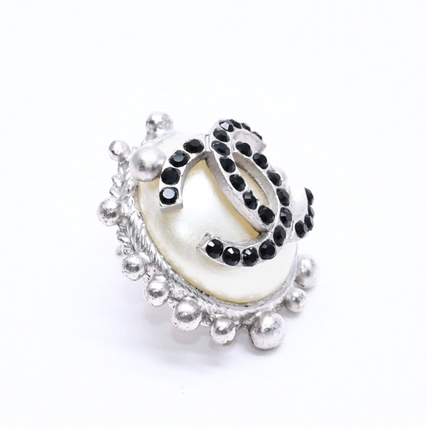 Chanel Earrings CC Logo Rhinestone Pearl 02 Silver — view 3