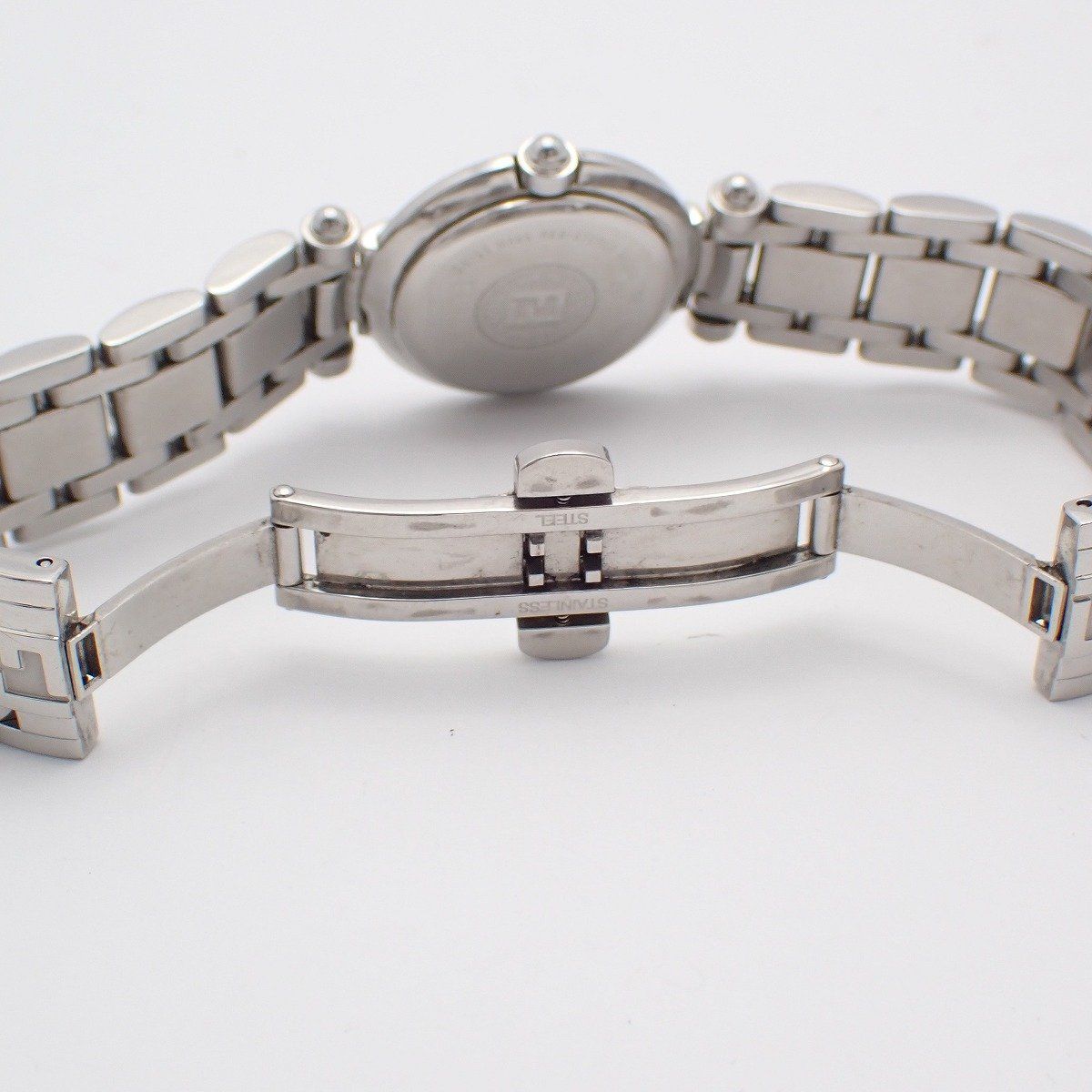 Fendi Quartz Watch White Dial SS Kannon Buckle Pawn — view 6