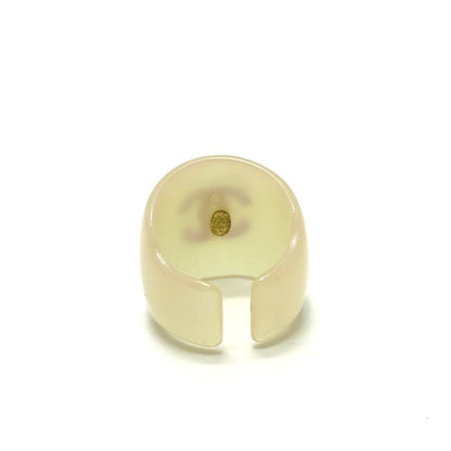 Chanel Ring CC Logo Plastic White — view 3