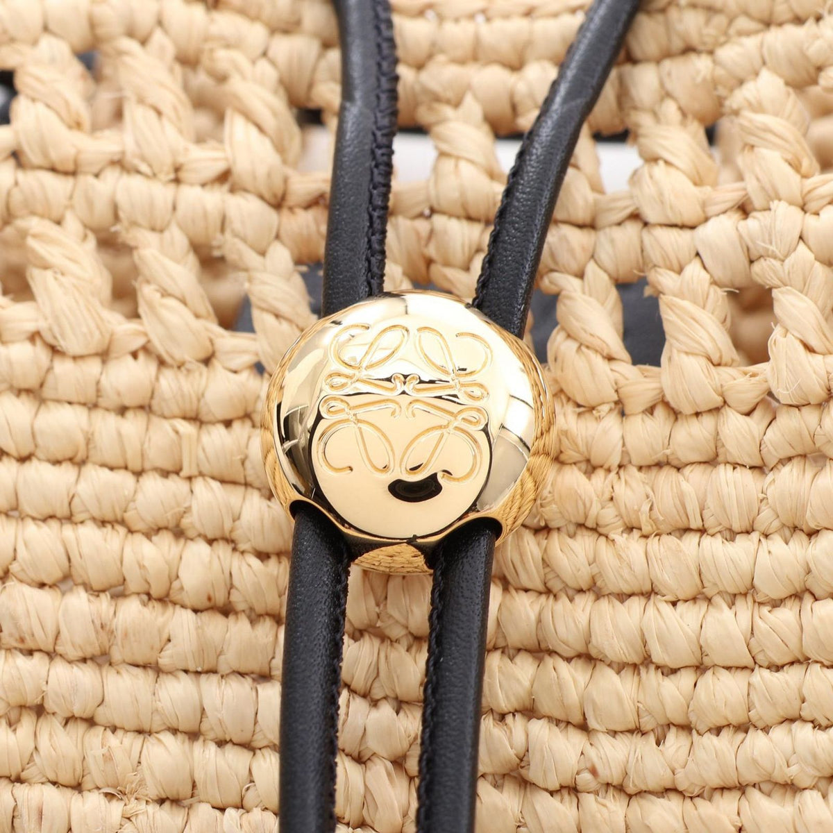 Loewe Shoulder Bag Anagram Leather Pouch — view 5