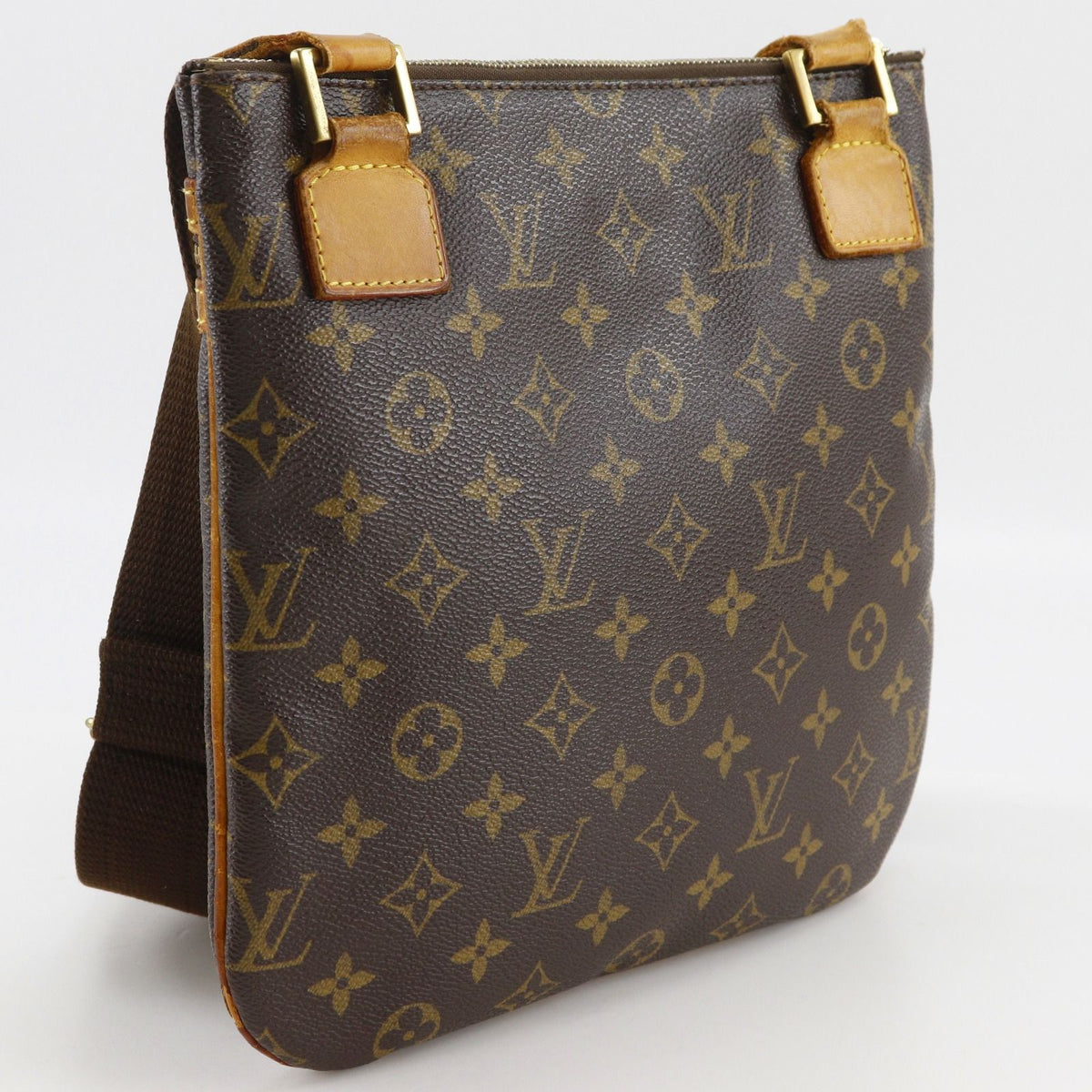 Louis Vuitton Pochette Bosford Monogram Canvas Brown Shoulder Bag — view 3
