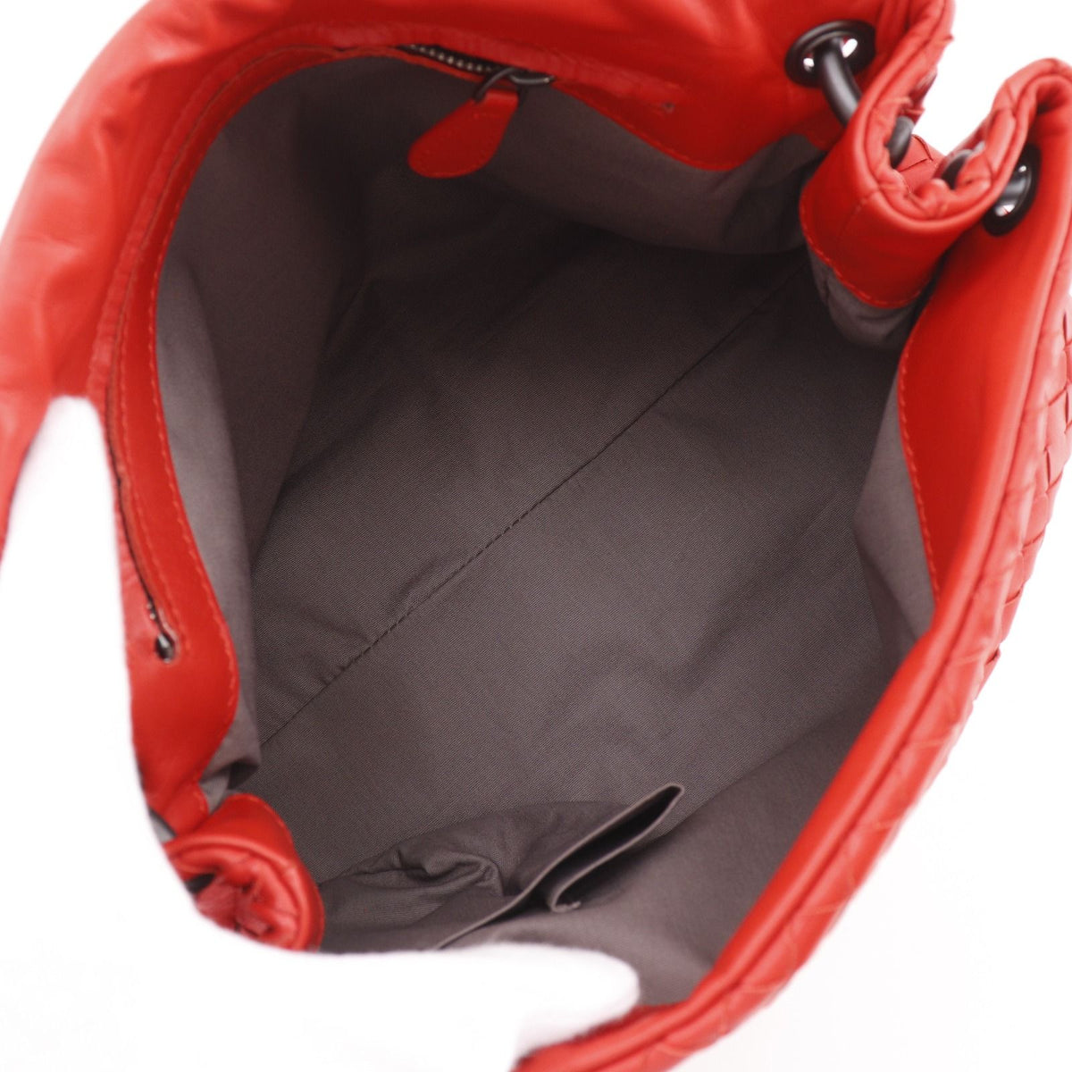 Bottega Veneta Intrecciato Calfskin Red Shoulder Bag — view 5