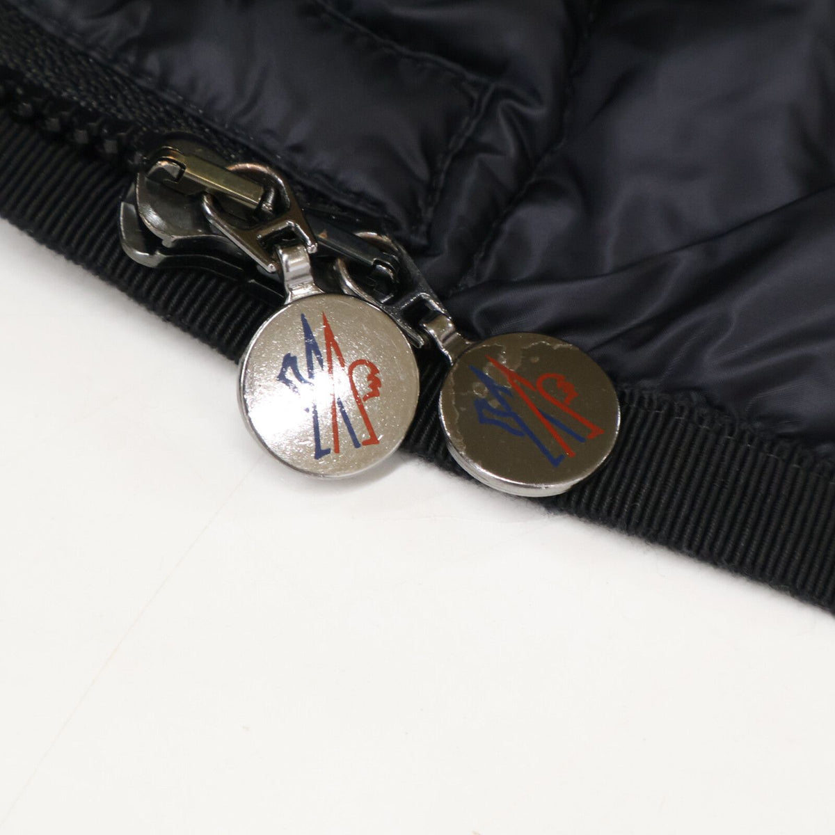 Moncler Hermine Hoodie Down — view 8