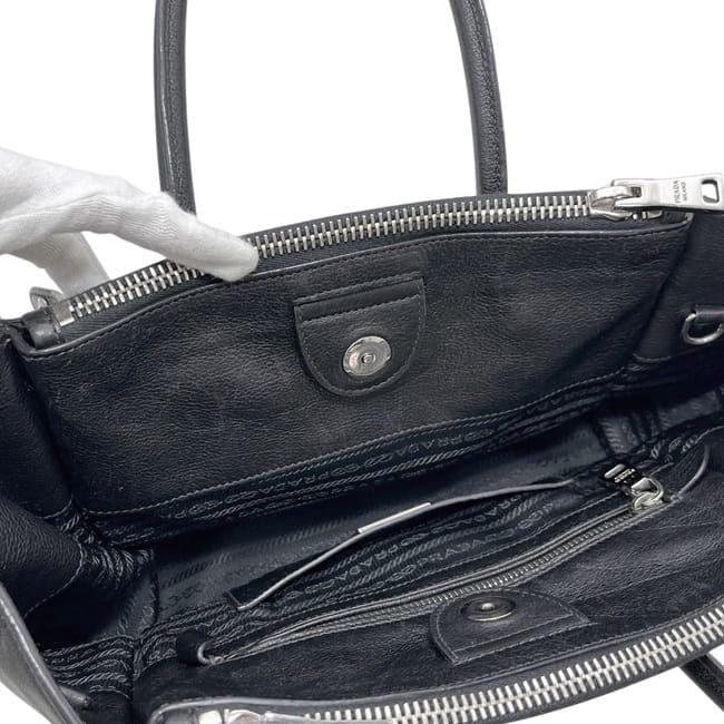 Prada 2-Way Black Nero Leather Glace Calfskin Studs 231 Shoulder Bag — view 4