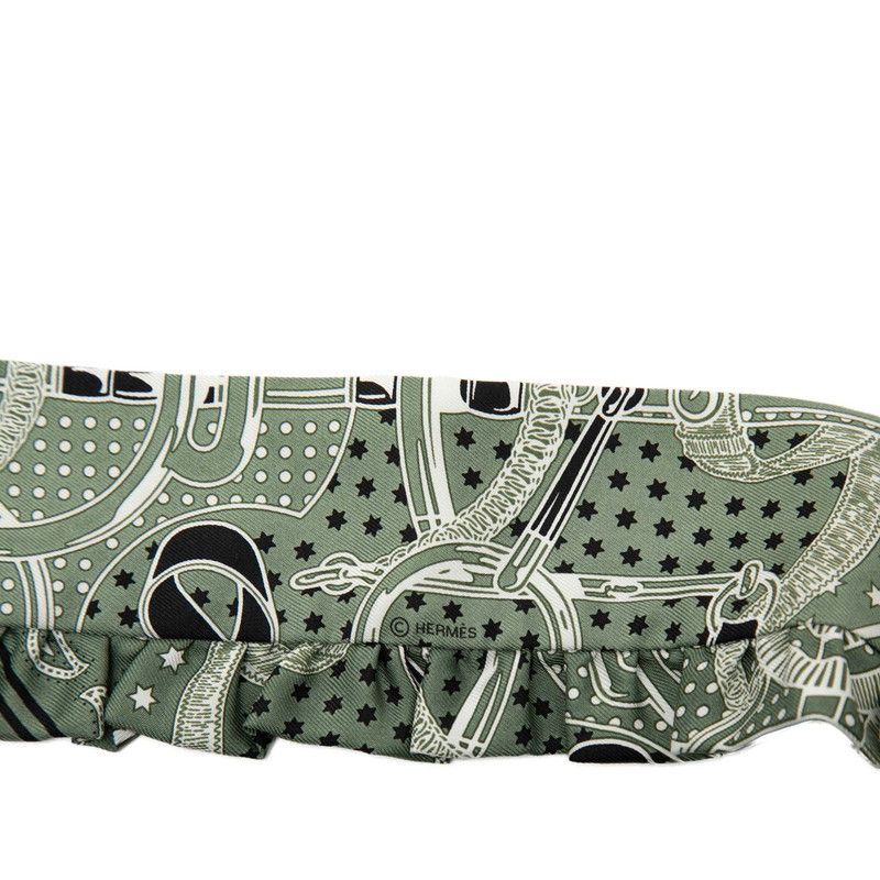 Hermes Twill Ruffle Eperon D'or Bandana Apron Scarf Green White Black Silk — view 4