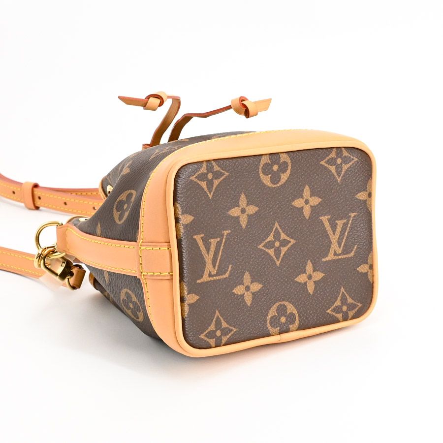 Louis Vuitton Shoulder Bag Nano Noe — view 5