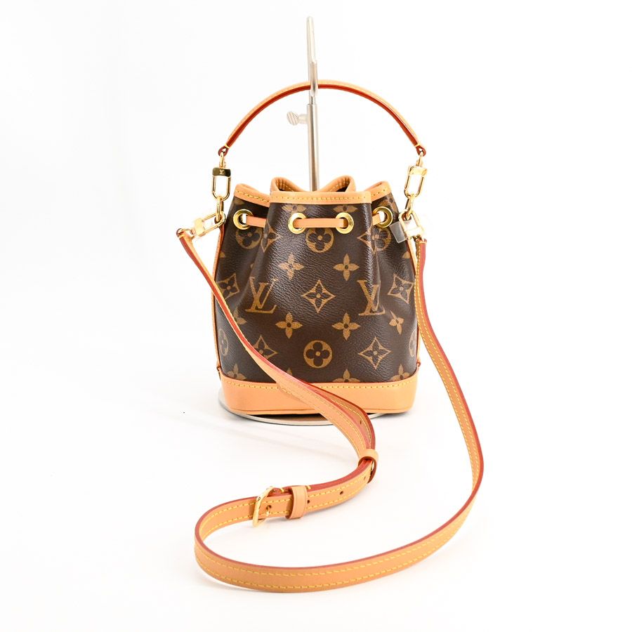 Louis Vuitton Shoulder Bag Nano Noe — view 3