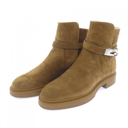 Hermes Veo Kelly Buckle Boots — view 3