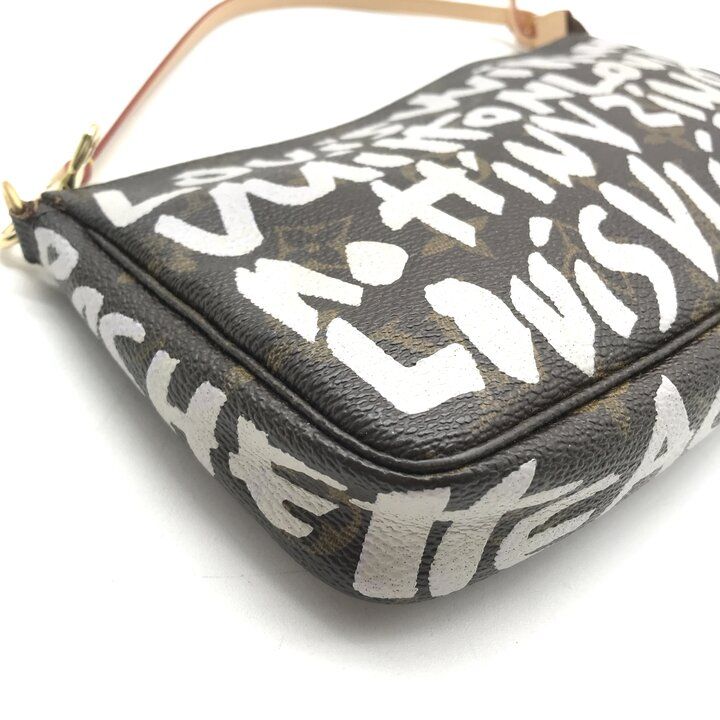 Louis Vuitton Monogram Graffiti Pochette Pouch Hand White Brown — view 6