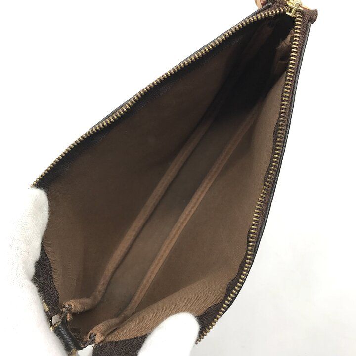 Louis Vuitton Monogram Graffiti Pochette Pouch Hand White Brown — view 8