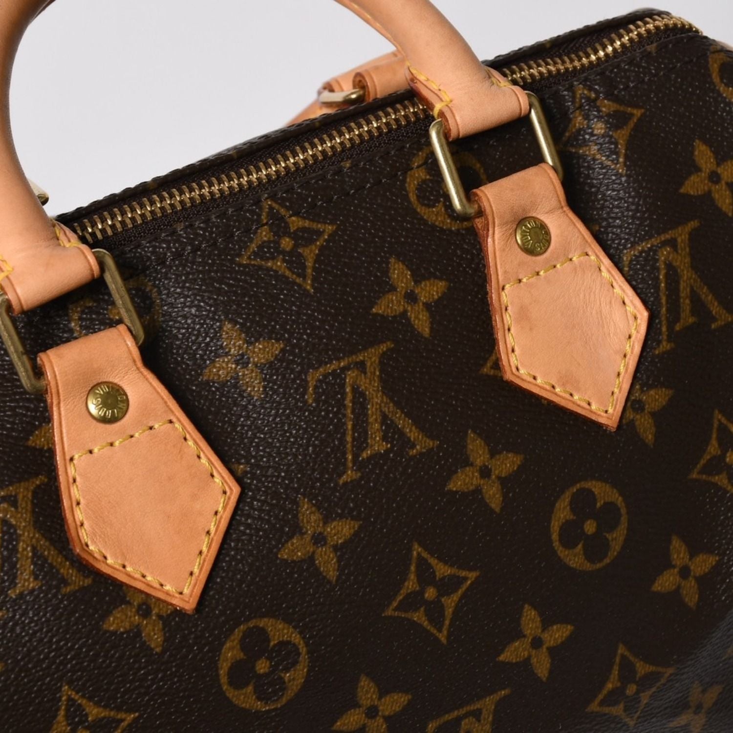 Louis Vuitton Speedy 25 Handbag Monogram Leather Brown Gold — view 8