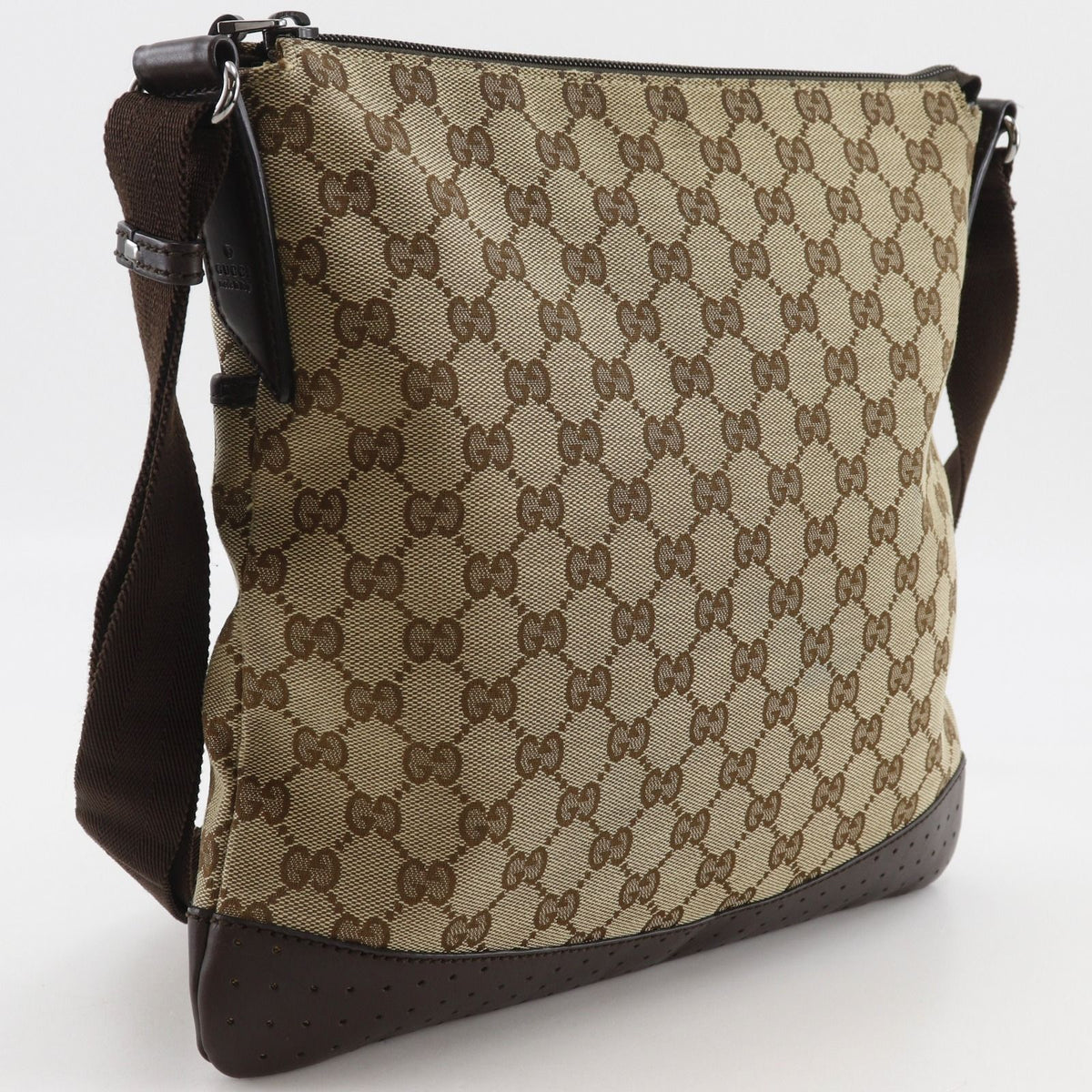 Gucci GG Canvas Brown Shoulder Bag — view 3