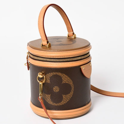 Louis Vuitton Cannes Vanity Monogram Giant Brown Reverse Shoulder Bag — view 4