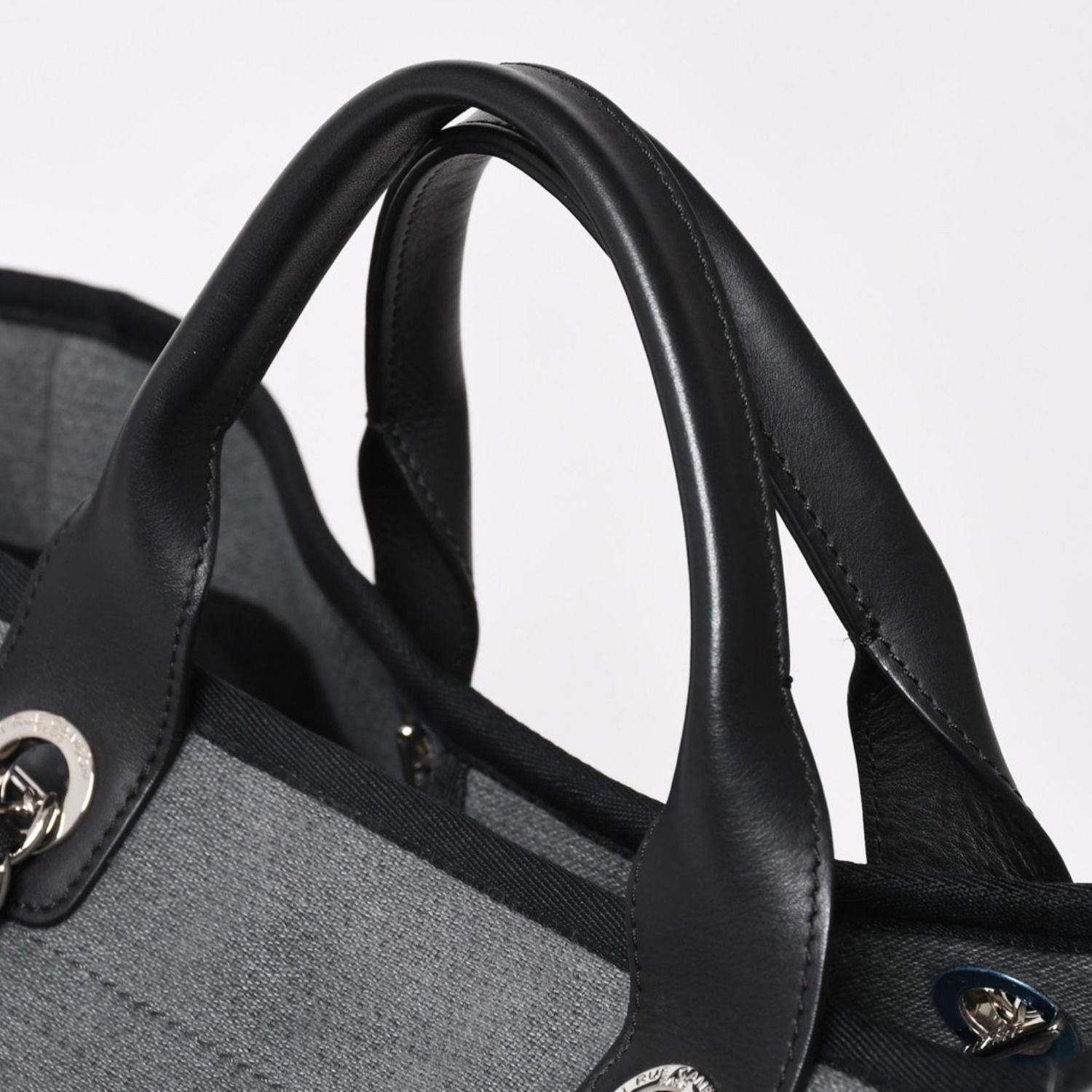 Chanel Deauville TGM Bag CC Logo Canvas Leather Gray — view 6
