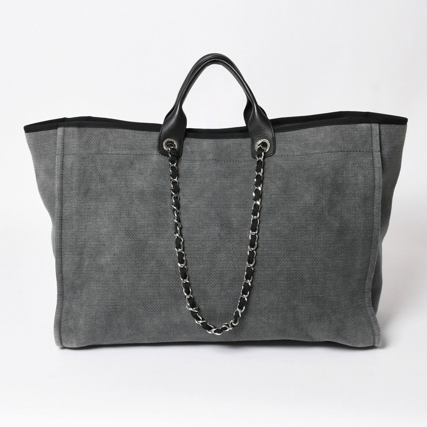 Chanel Deauville TGM Bag CC Logo Canvas Leather Gray — view 2
