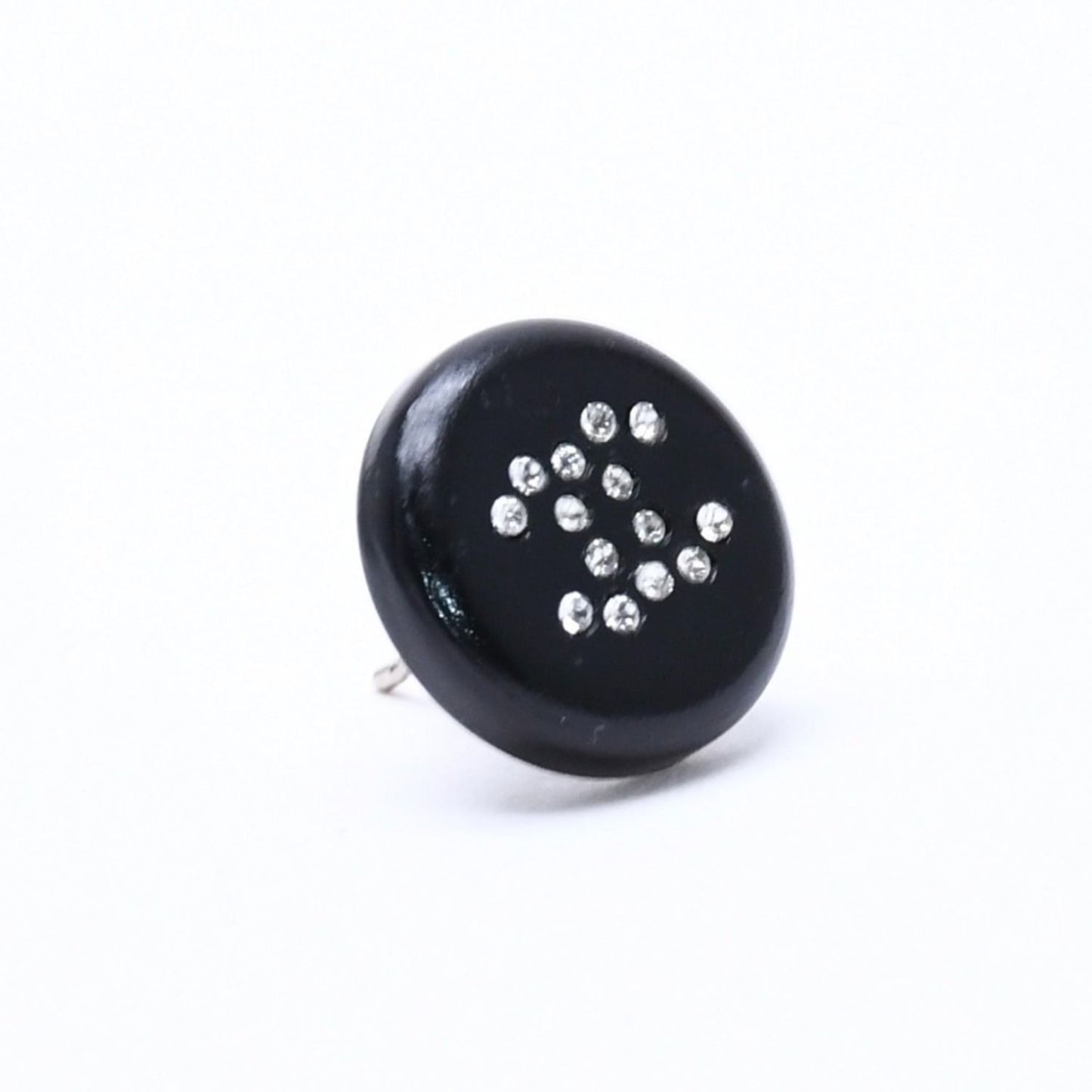 Chanel CC Logo Earrings 00 Resin Rhinestone Black — view 3