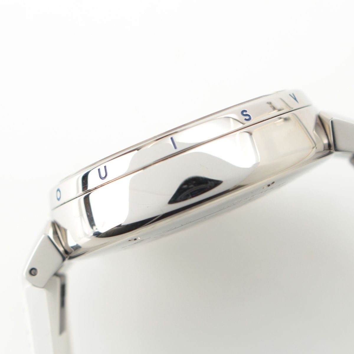Louis Vuitton Tambour Street Diver Automatic Watch Silver Dial Pacific — view 7